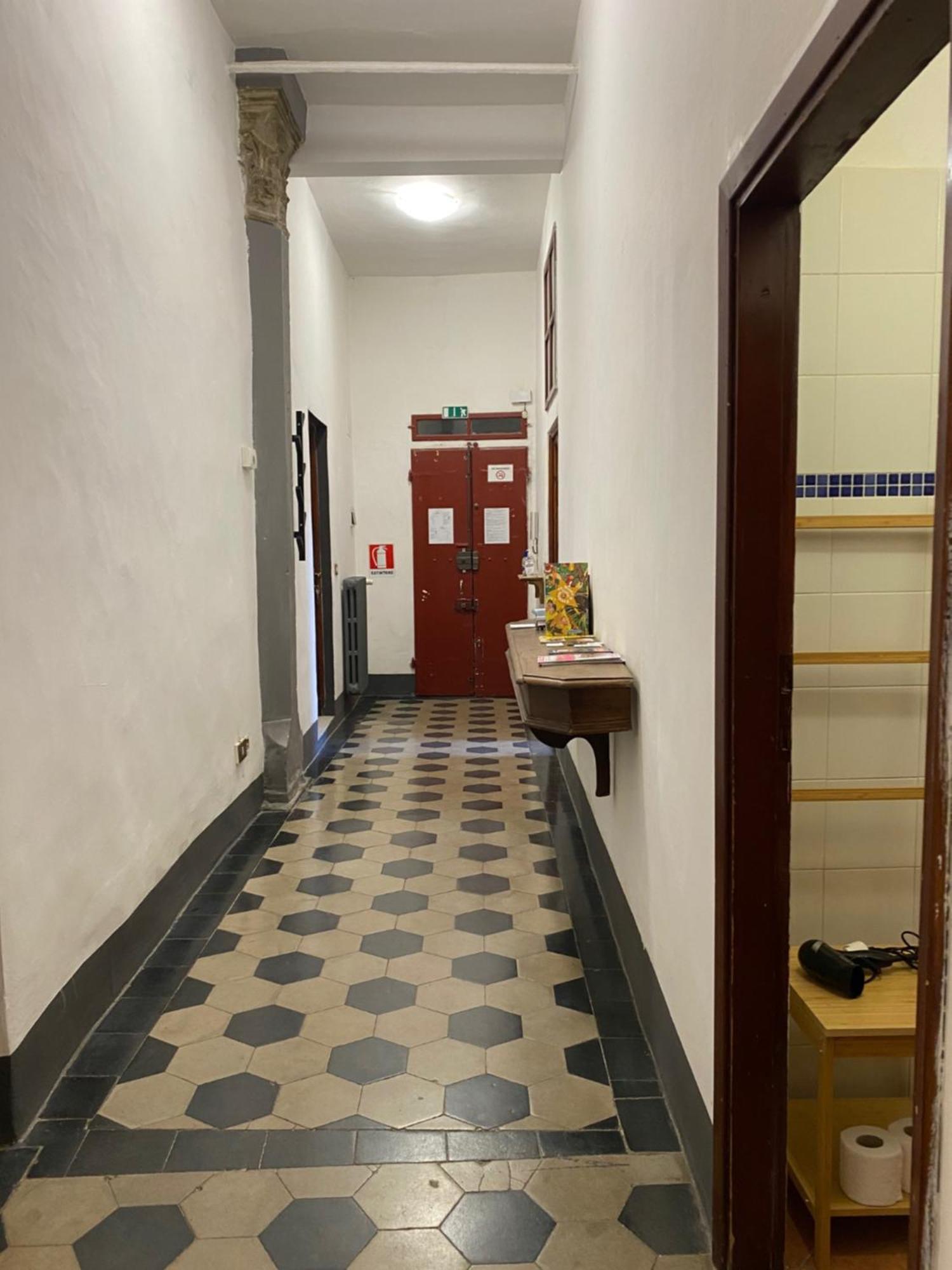 Da I' Gini Guesthouse فلورنس المظهر الخارجي الصورة